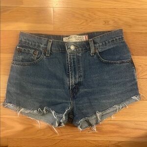 Levi’s denim shorts